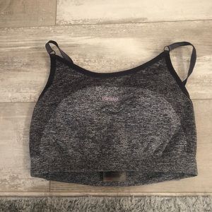 NWOT Gymshark Sports Bra